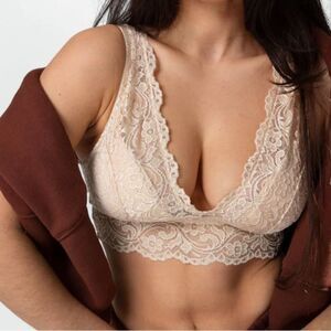 Smart & Sexy Signature Lace Deep V Bralette In The Buff Color XL NWT in packagin